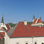 Panorama von Krems, Piaristenkirche und Pfarrkirche